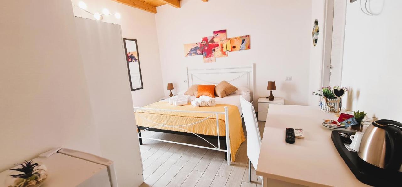 Kalispera Hotel Torre Lapillo Bagian luar foto